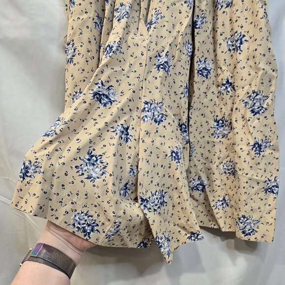 Vintage S.L. Petites Romper Size 12 Beige With Blue Flowers Pockets - Picture 7 of 12